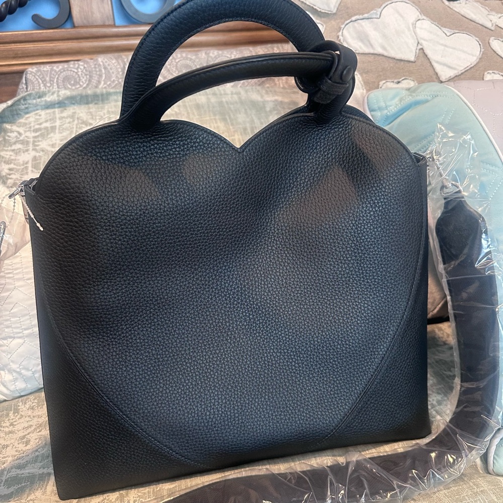 Tiffany & Co. large black Heart Bag - Picture 2 of 4